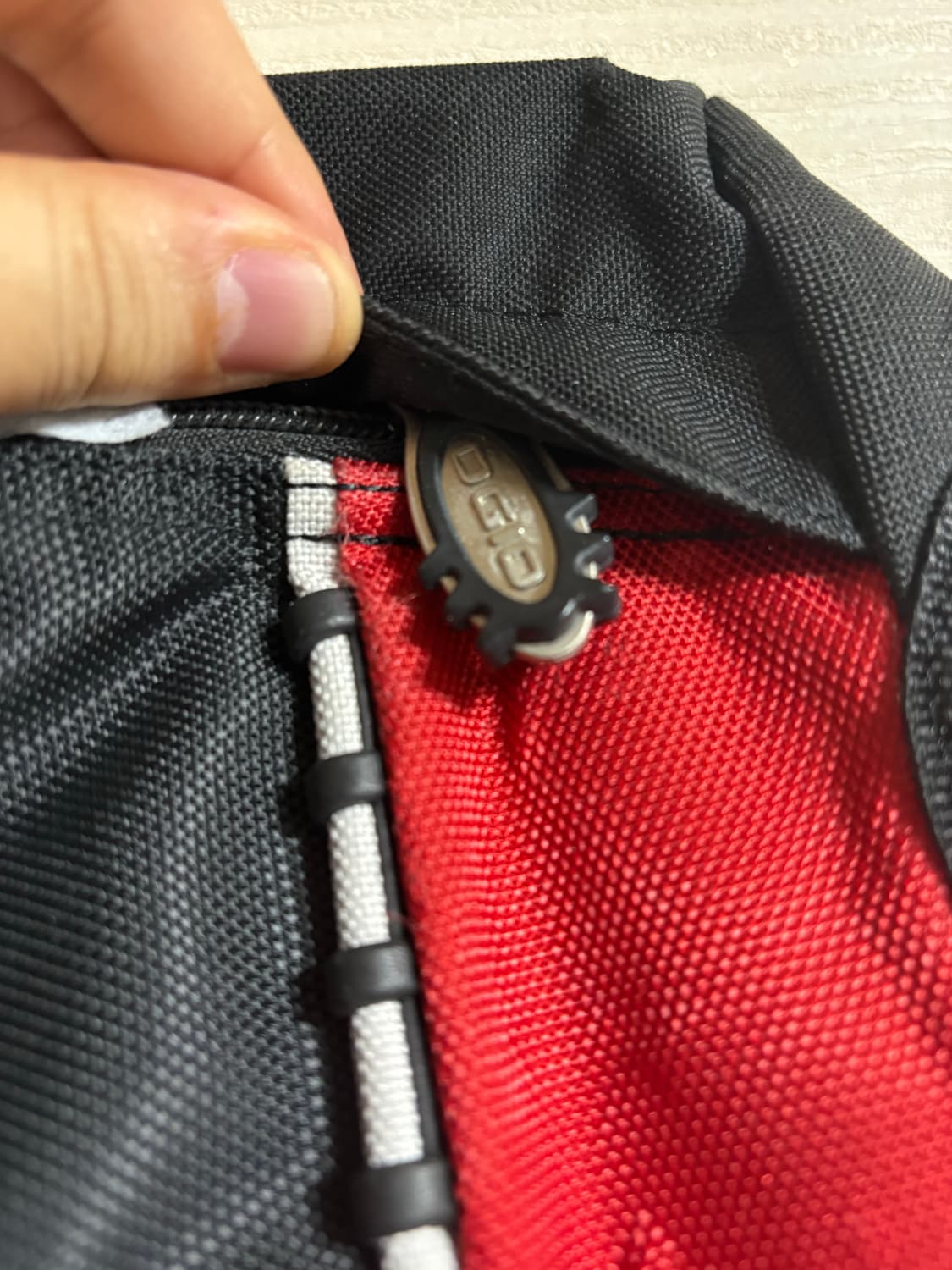 Ogio google 랩탑 메신저백 상품이미지4