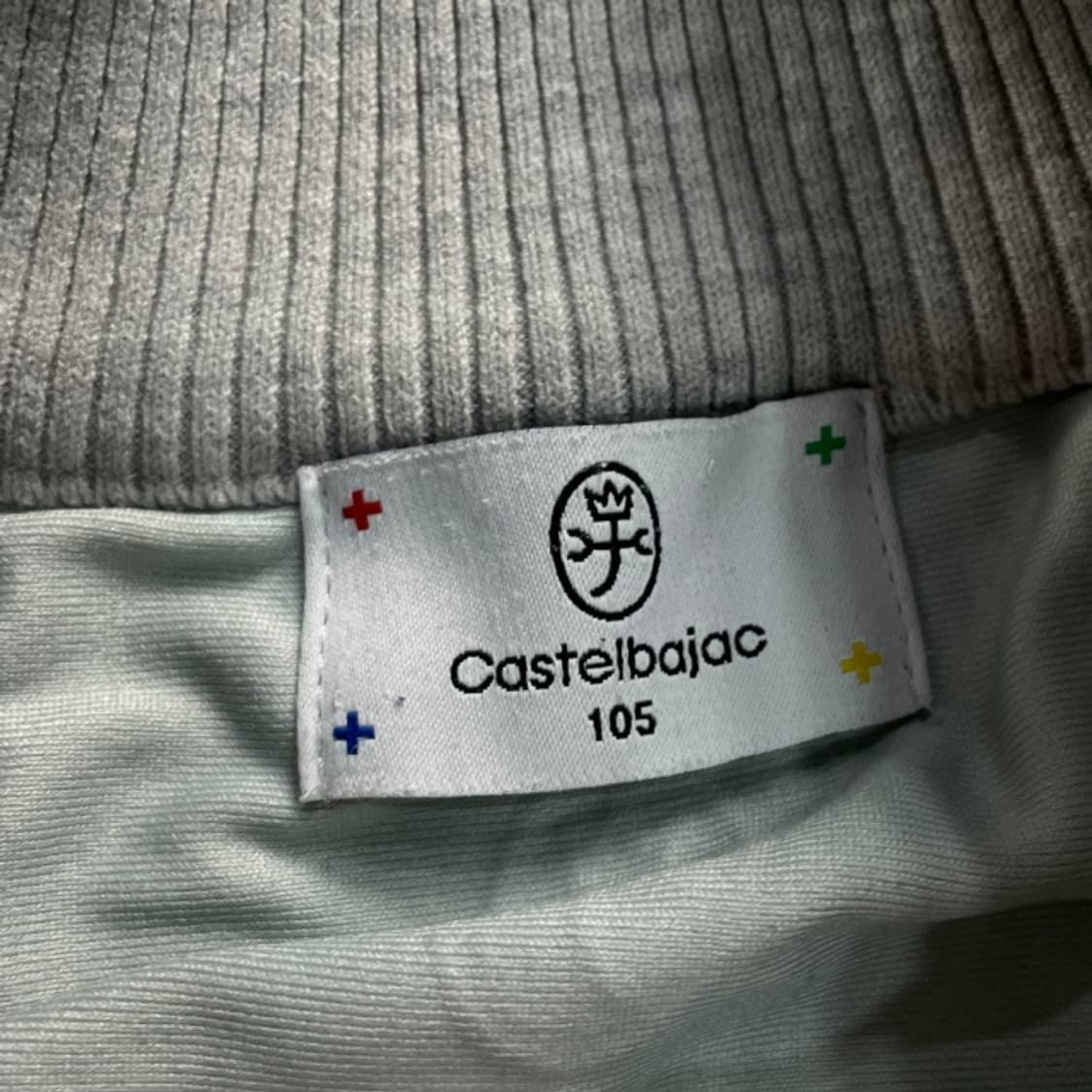 100 까스텔바작 방풍 니트  상품이미지3