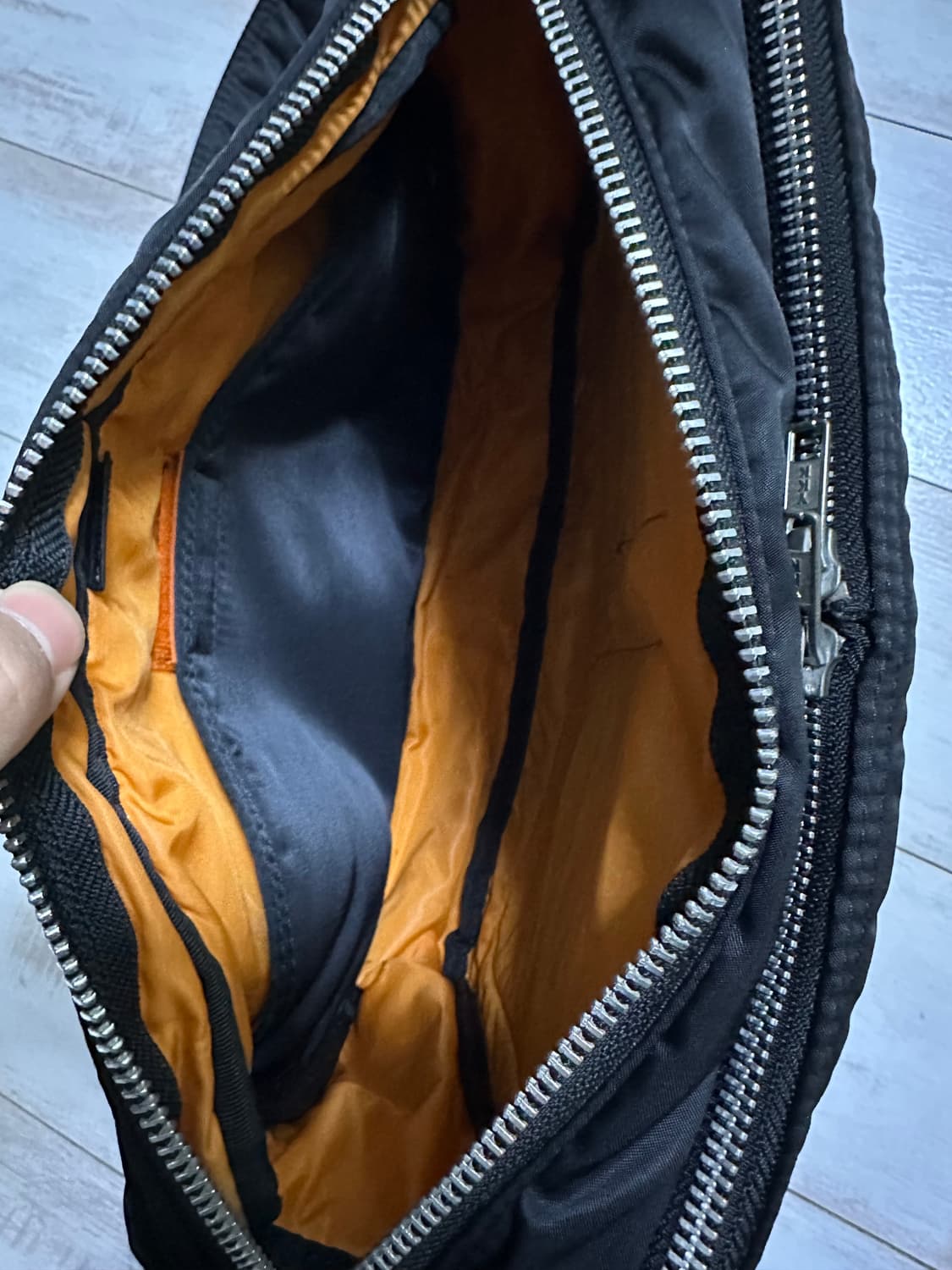 포터 탱커 숄더백 상품이미지5