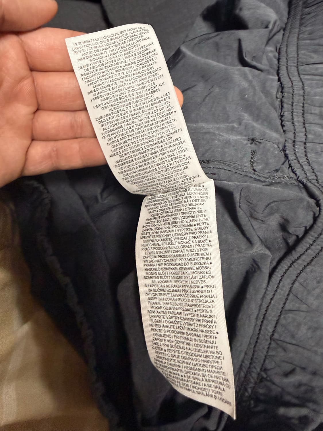 나이키 스투시 윈드러너 느와르 l 상품이미지4