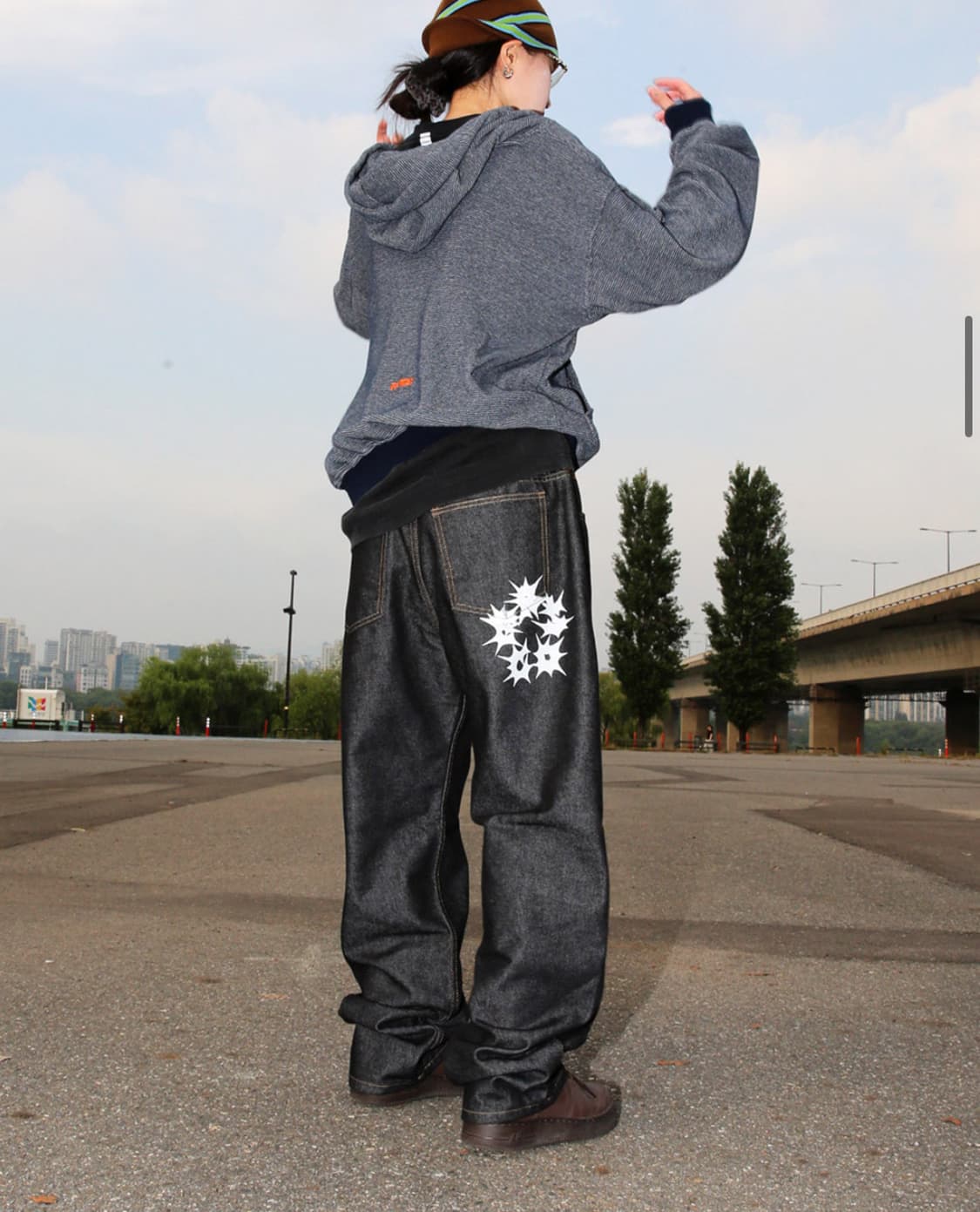 ersco thorn logo regular pants 상품이미지4