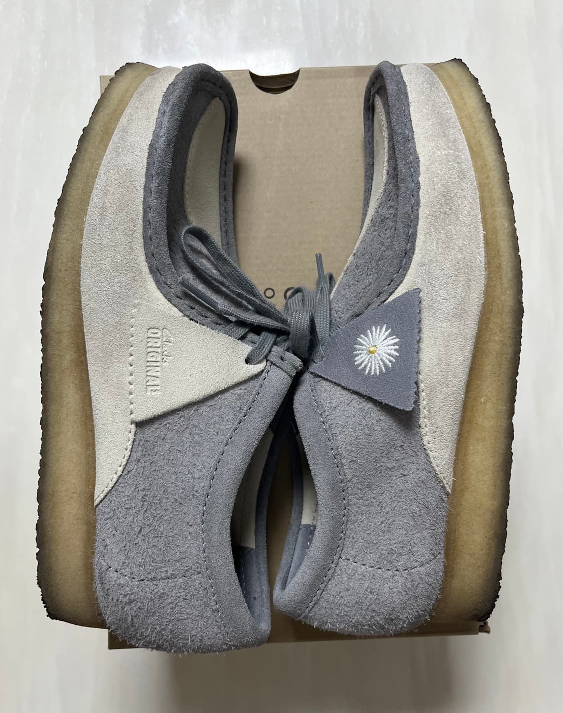 클락스 왈라비 배색 (그레이 /아이보리) 275 사이즈 상품이미지2