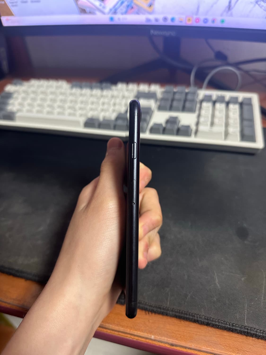 아이폰 se2 블랙 배터리 성능 100 상품이미지5