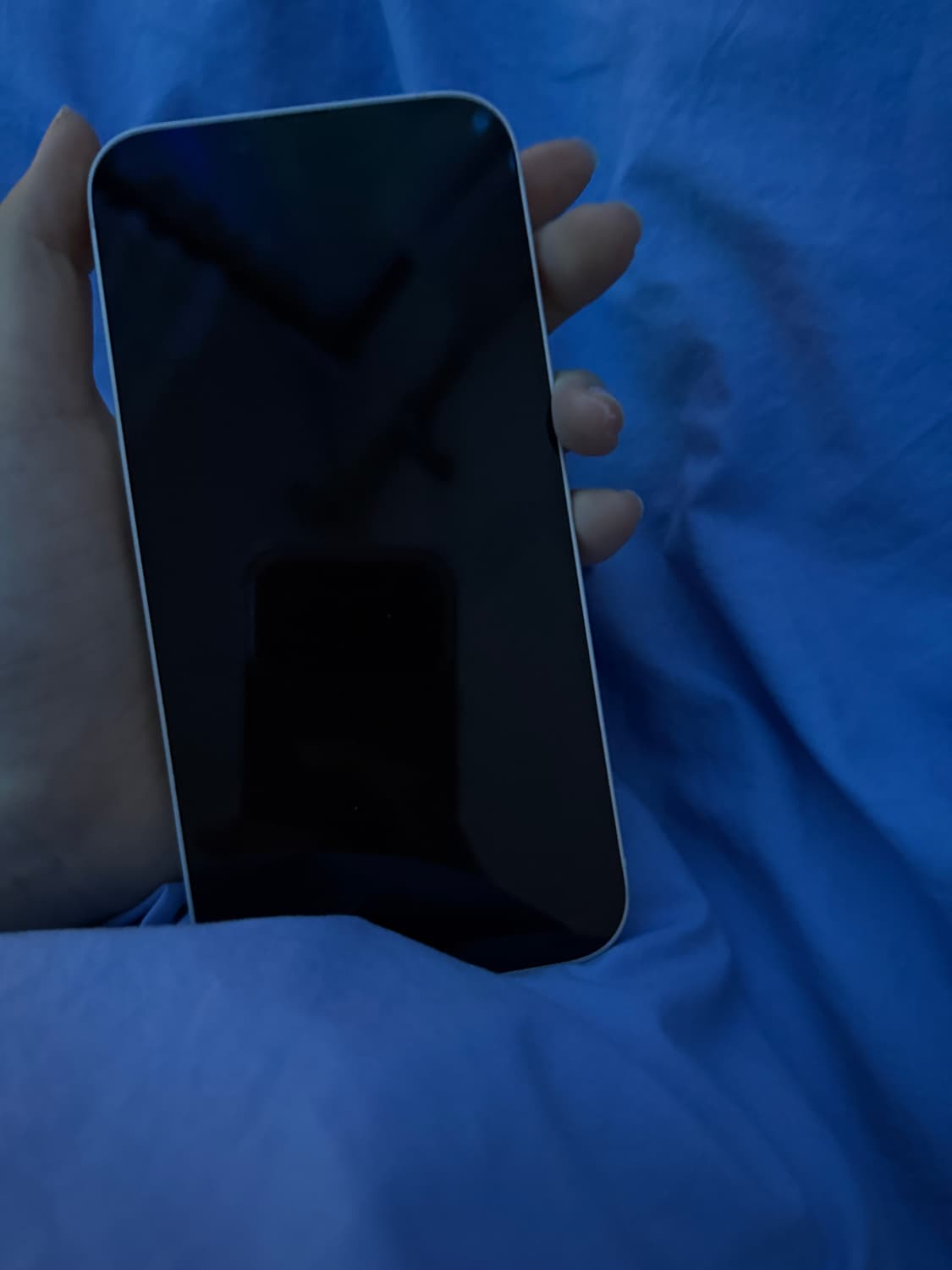 아이폰 14 화이트 상품이미지2