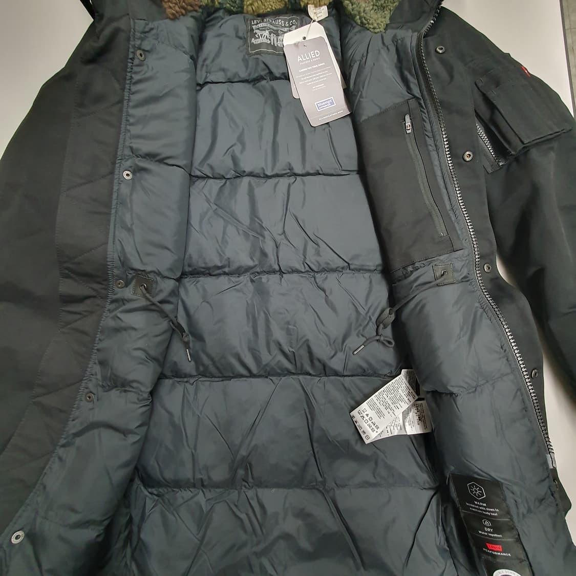 새상품 리바이스 덕다운 패딩 상품이미지5