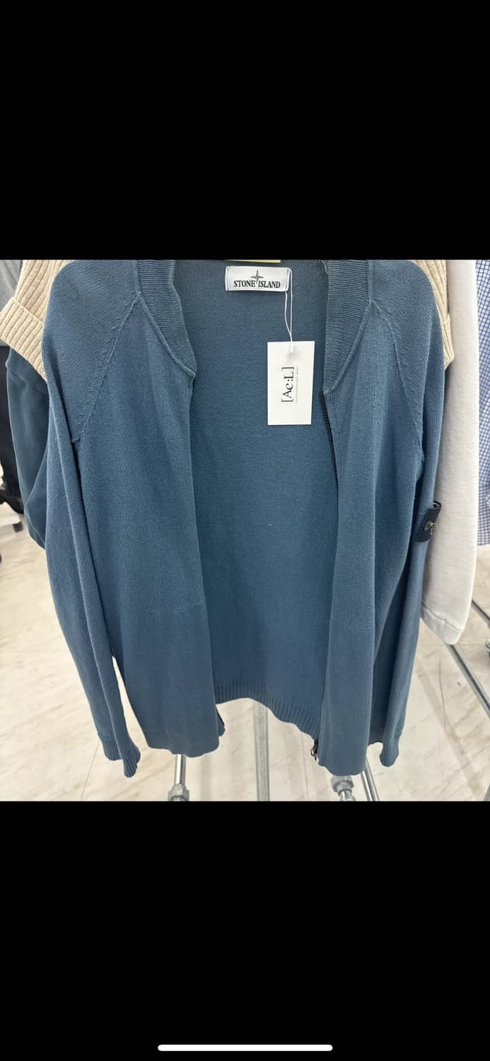 스톤아일랜드 블루 니트집업 상품이미지1