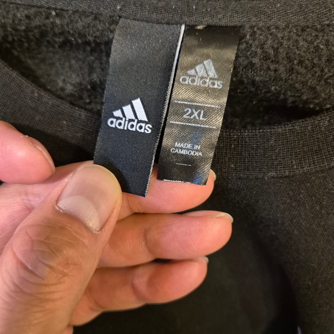 2XL 아디다스 블랙 맨투맨  상품이미지3