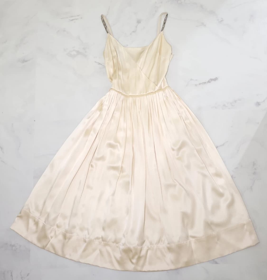 끌로에 실크 원피스 아이보리 T38 상품이미지3