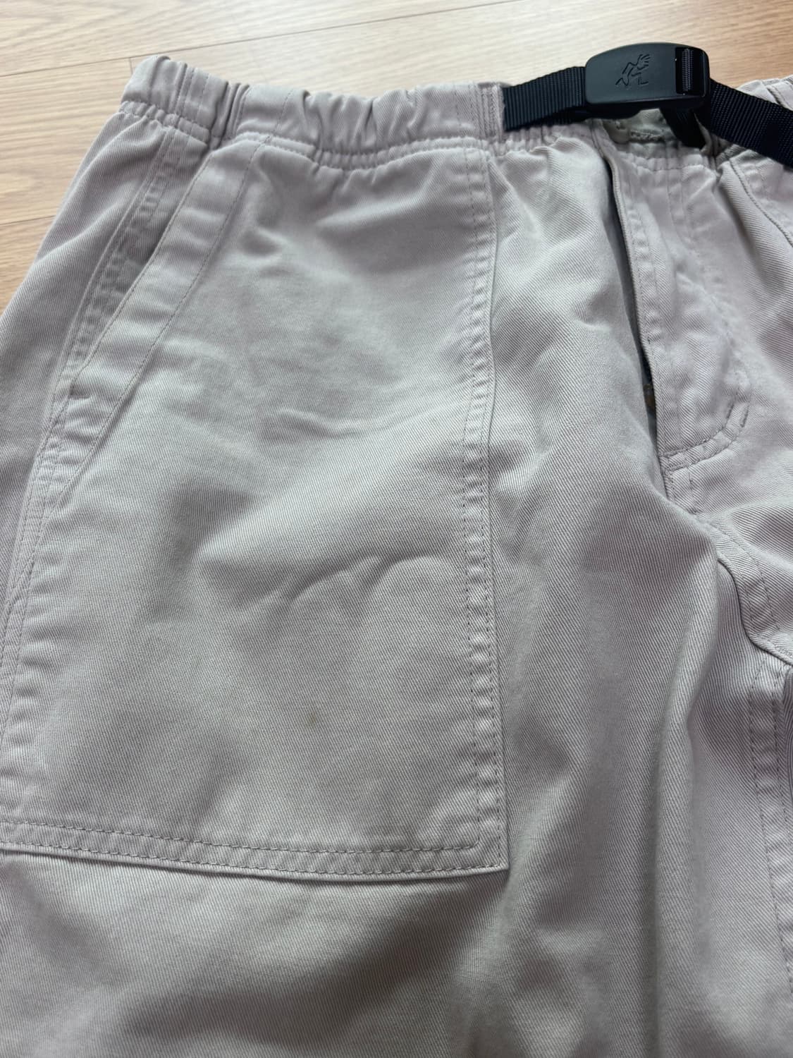 그라미치 루즈테이퍼드 팬츠 M 아이보리 상품이미지4