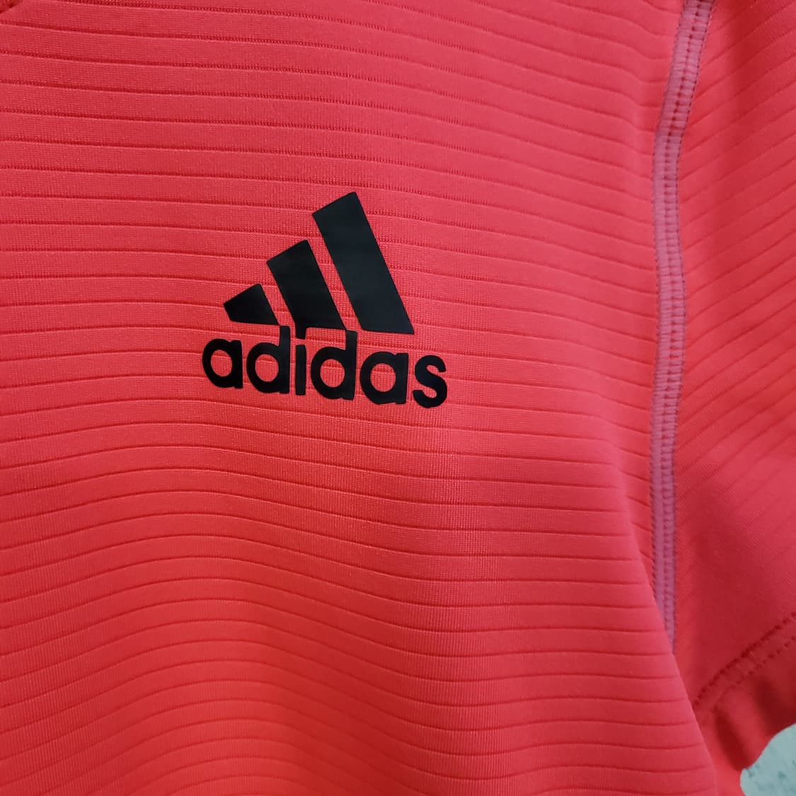 아디다스 기능성 반팔티  상품이미지3