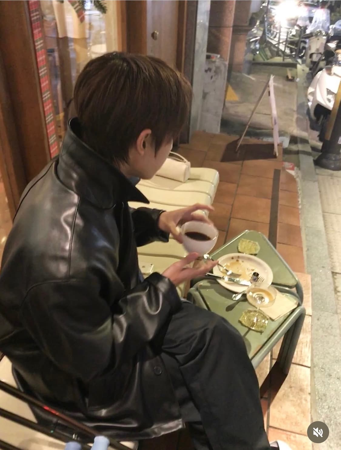 (착샷) 무신사스탠다드 레더 카코트 상품이미지2