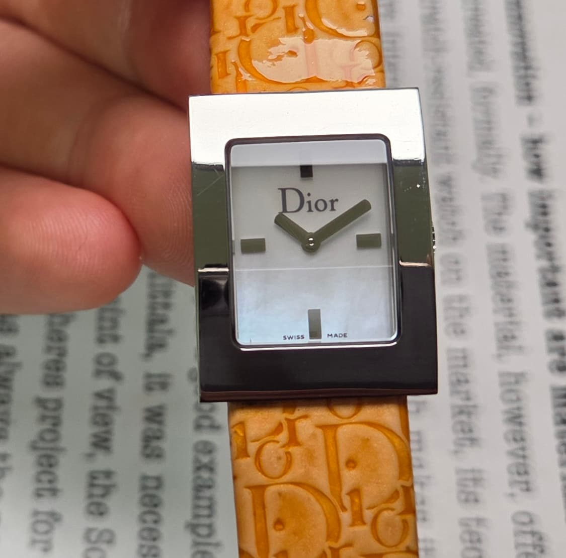명품 크리스찬 디올 멜리스(마리스) 사각탱크 자개다이얼 쿼츠 여성용  상품이미지9