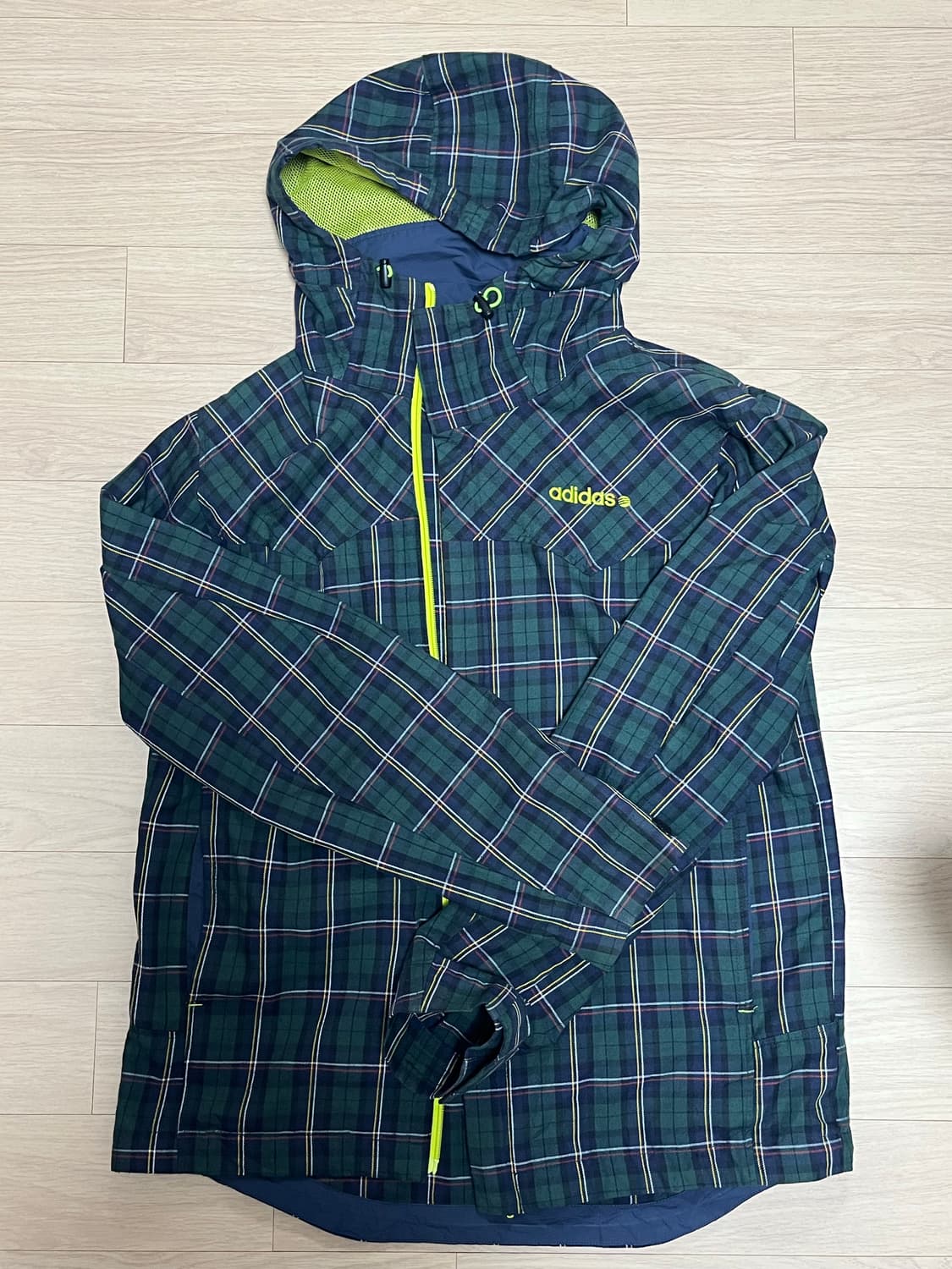 아디다스 빈티지 바람막이 상품이미지1