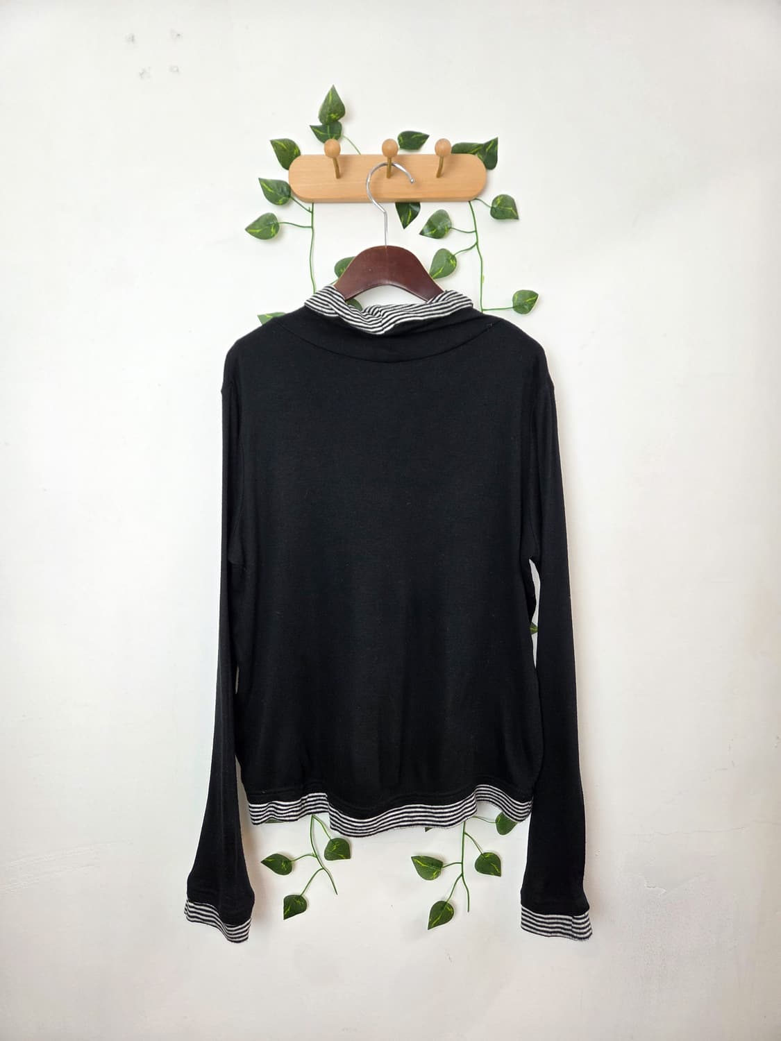 패턴 포인트 목폴라 슬리브 상품이미지4