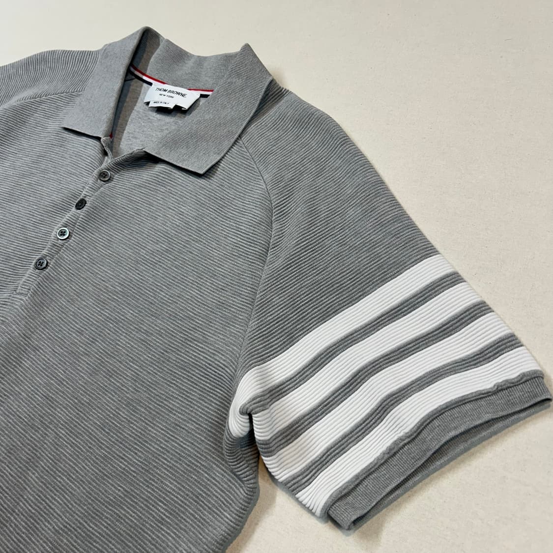 5) 톰브라운 오토맨 4-바 새들 슬리브 폴로 셔츠 상품이미지3