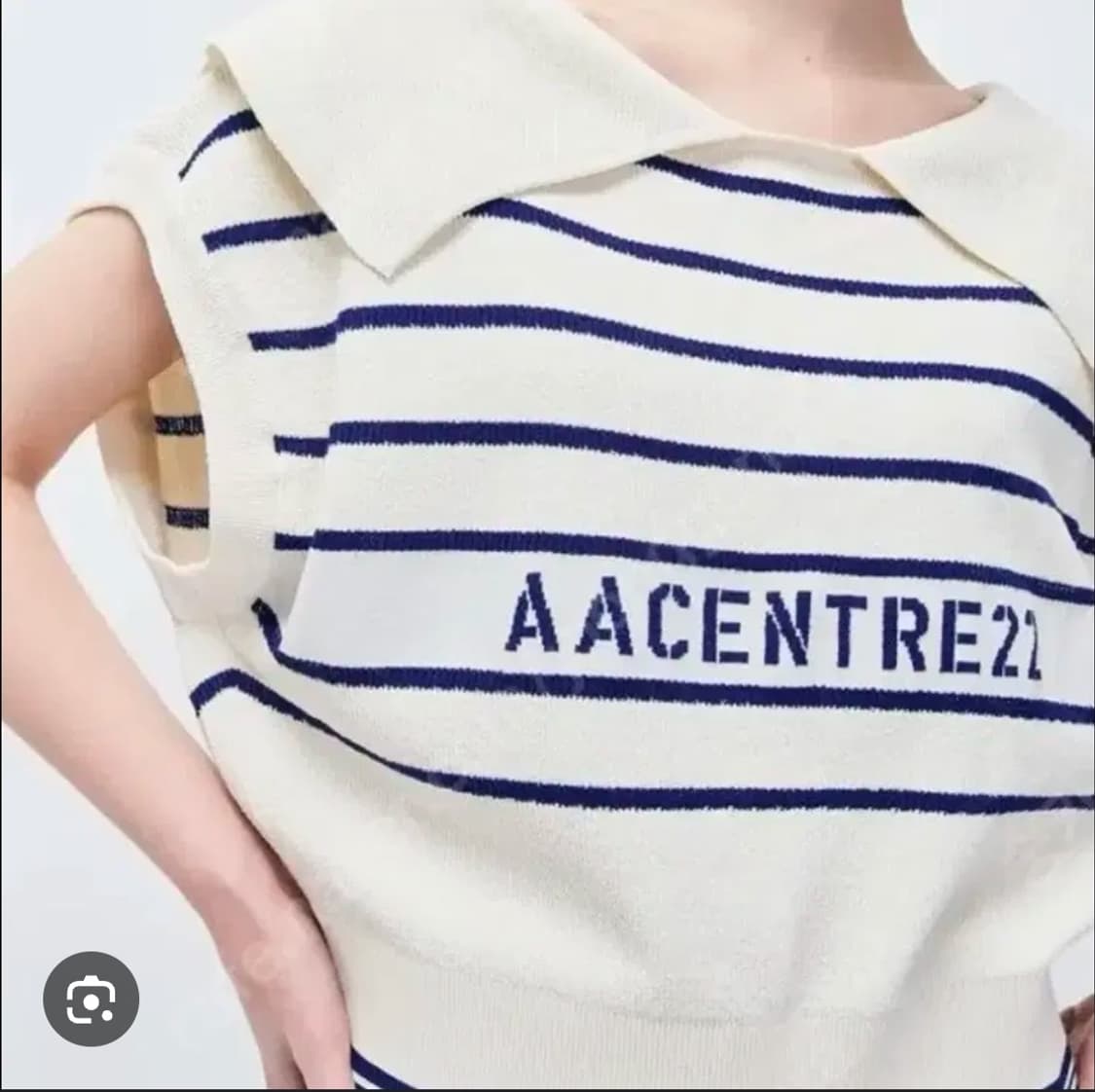 한섬 시스템 2022 AACENTRE22 카라 니트 베스트 F사이즈 상품이미지1