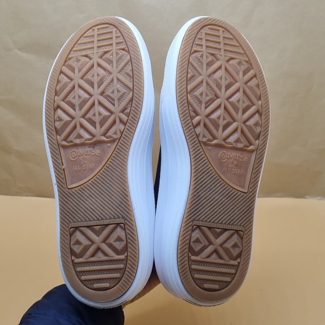 컨버스 올스타 무브 블랙 스니커즈245 상품이미지3