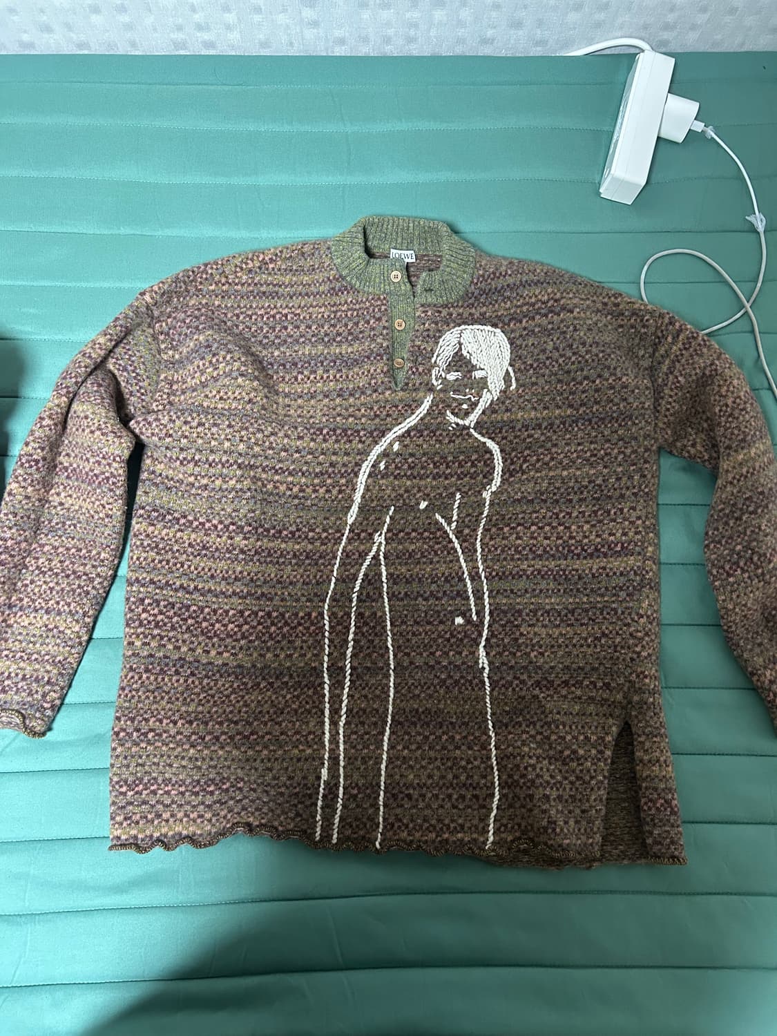 로에베 니트 상품이미지1