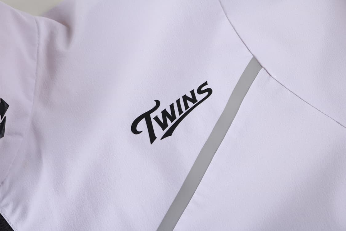 [L] 데상트 LG트윈스 바람막이 자켓 상품이미지5