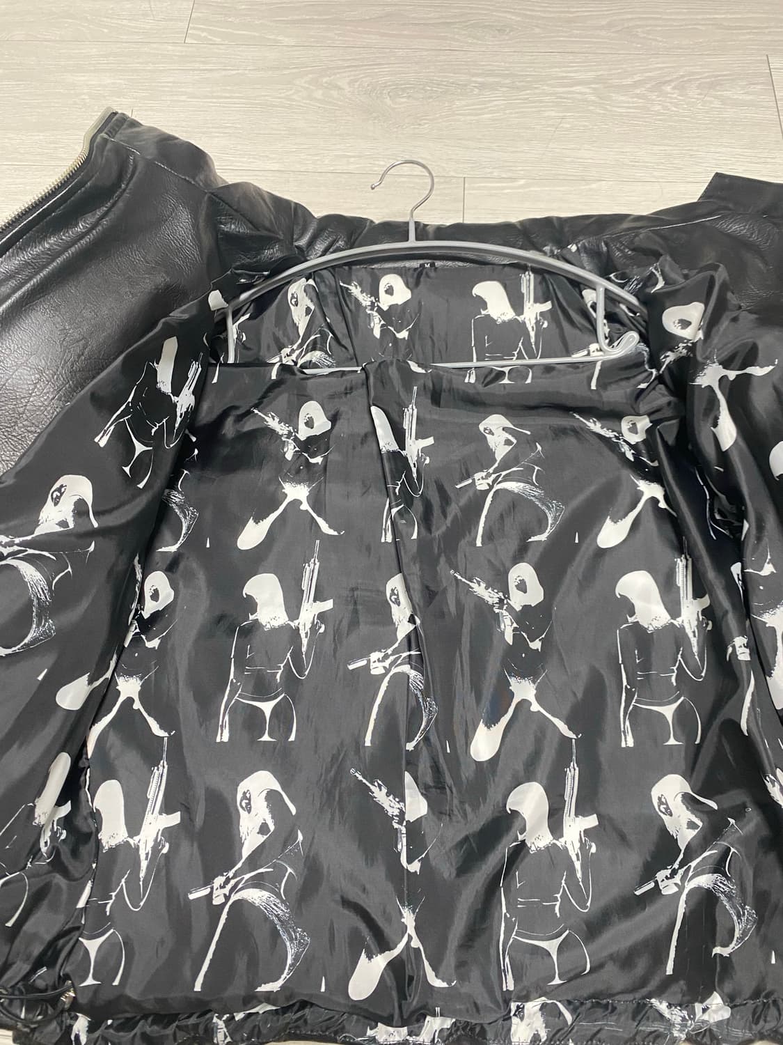 (1)떠그클럽 레더패딩 블랙 상품이미지4