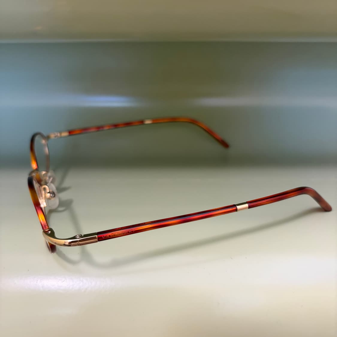 VIKTOR & ROLF Oval Frame 상품이미지3