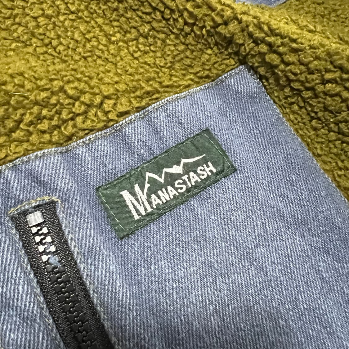 마나스타쉬 카키 후드플리스 상품이미지4