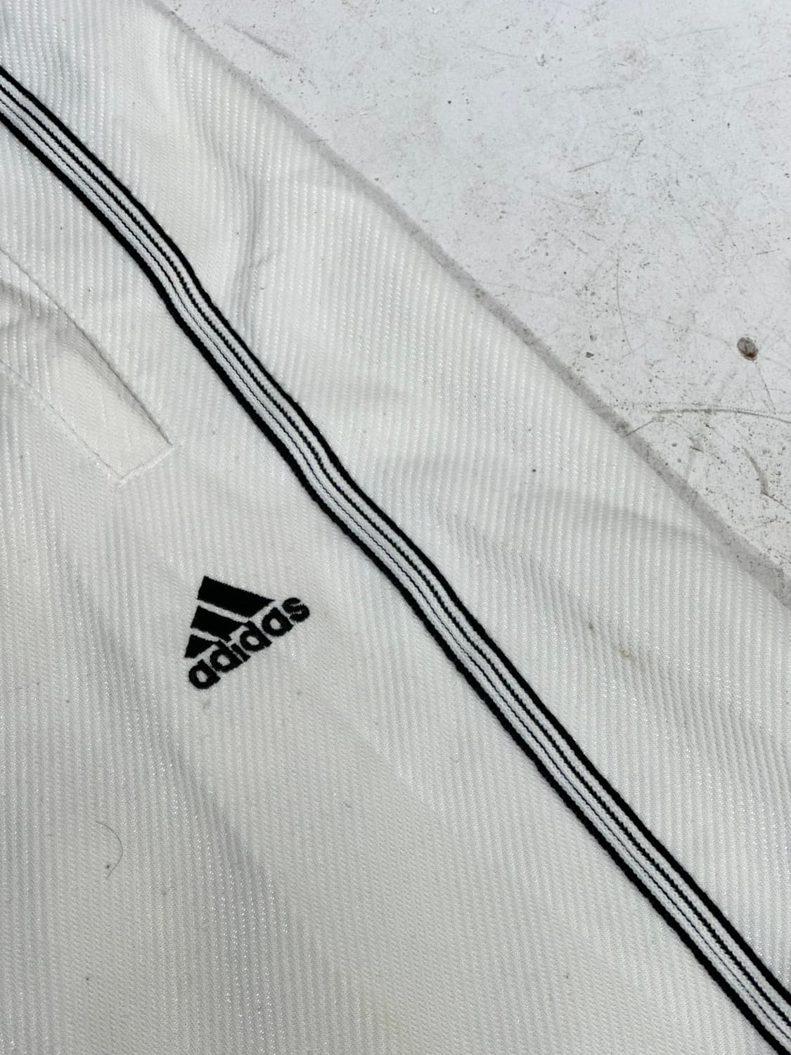 아디다스 화이트 와이드 블랙 사이드 라인 팬츠 M 상품이미지6