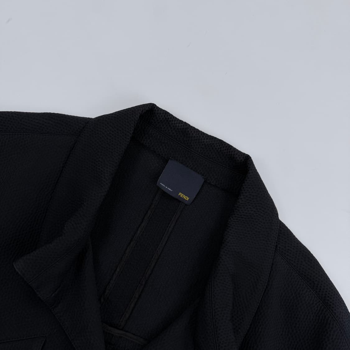 펜디 아카이브 크롭 자켓 블랙 42 상품이미지5