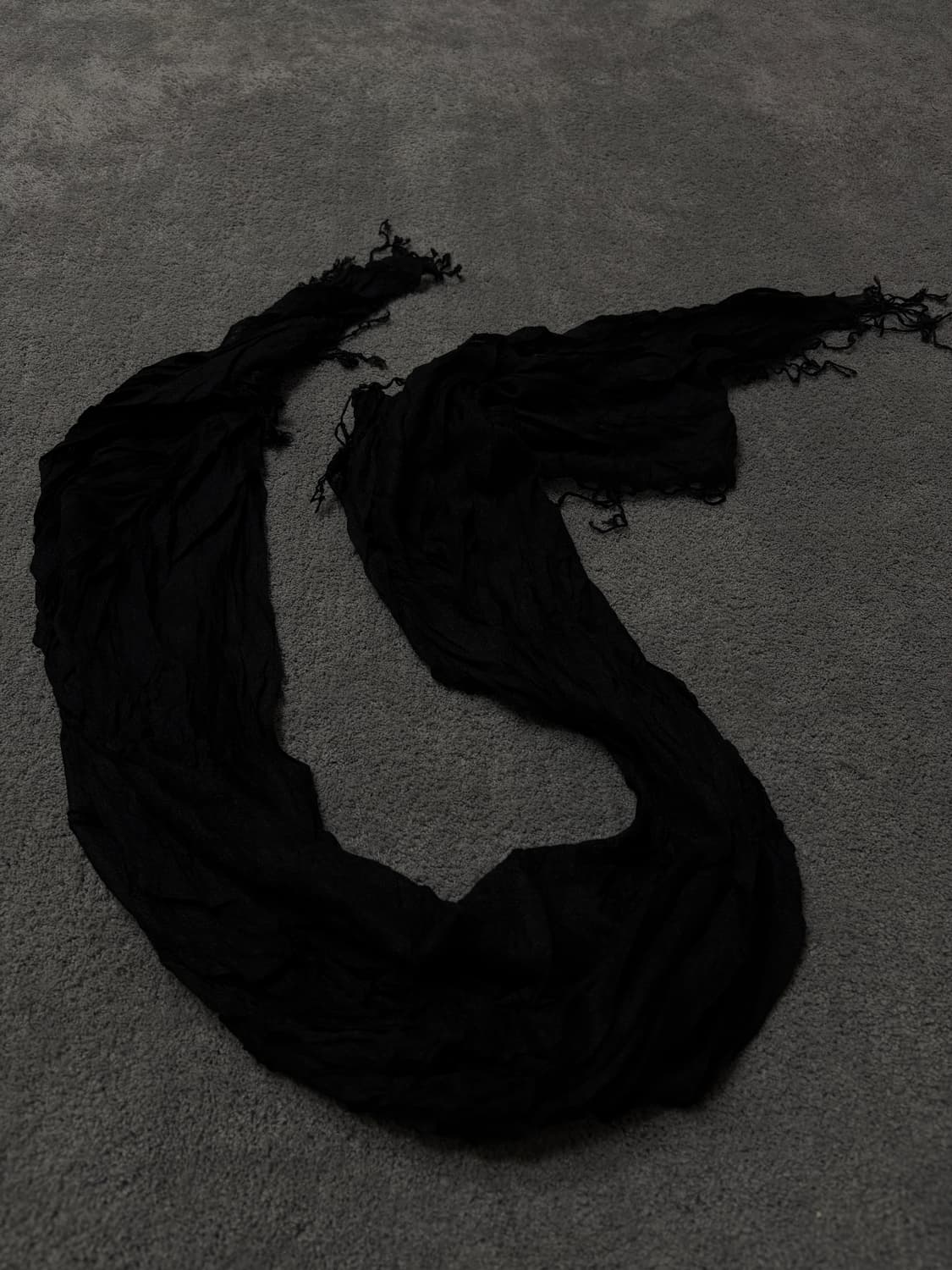 Vintage v-kei punk mood silky scarf 상품이미지1