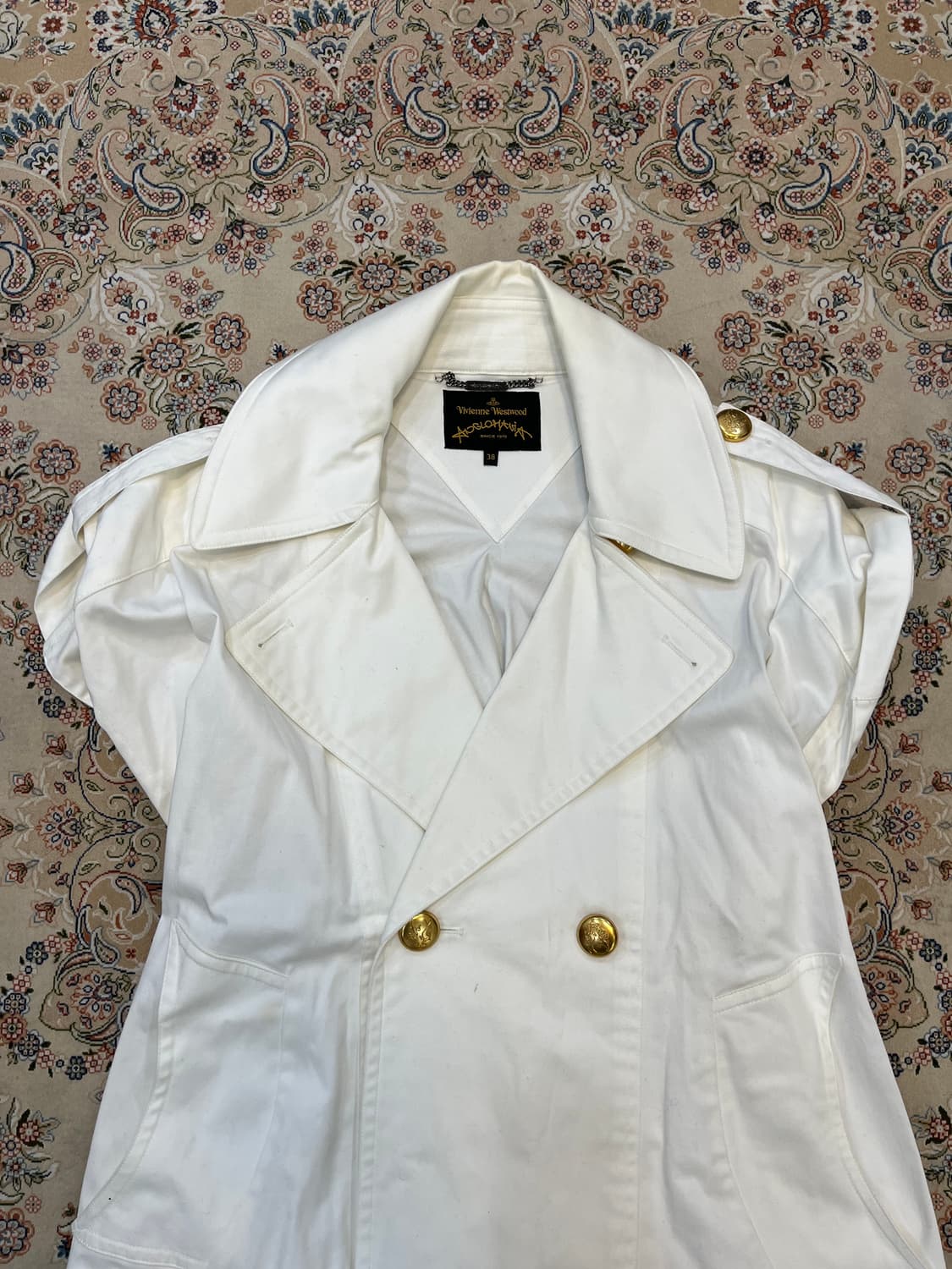 비비안웨스트우드 앵글로매니아 금장 슬리브리스 트렌치코트 상품이미지2