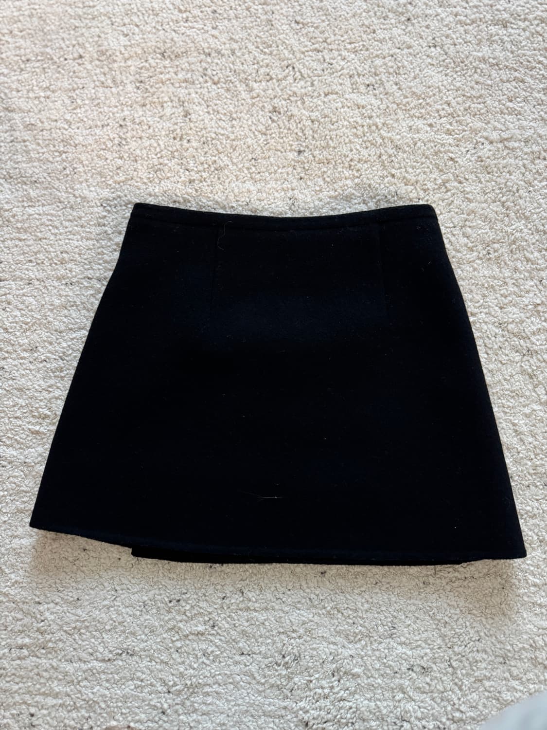 🖤 그로브(GROVE) Joyce Skirt / 차정원 블랙 울스커트 상품이미지7