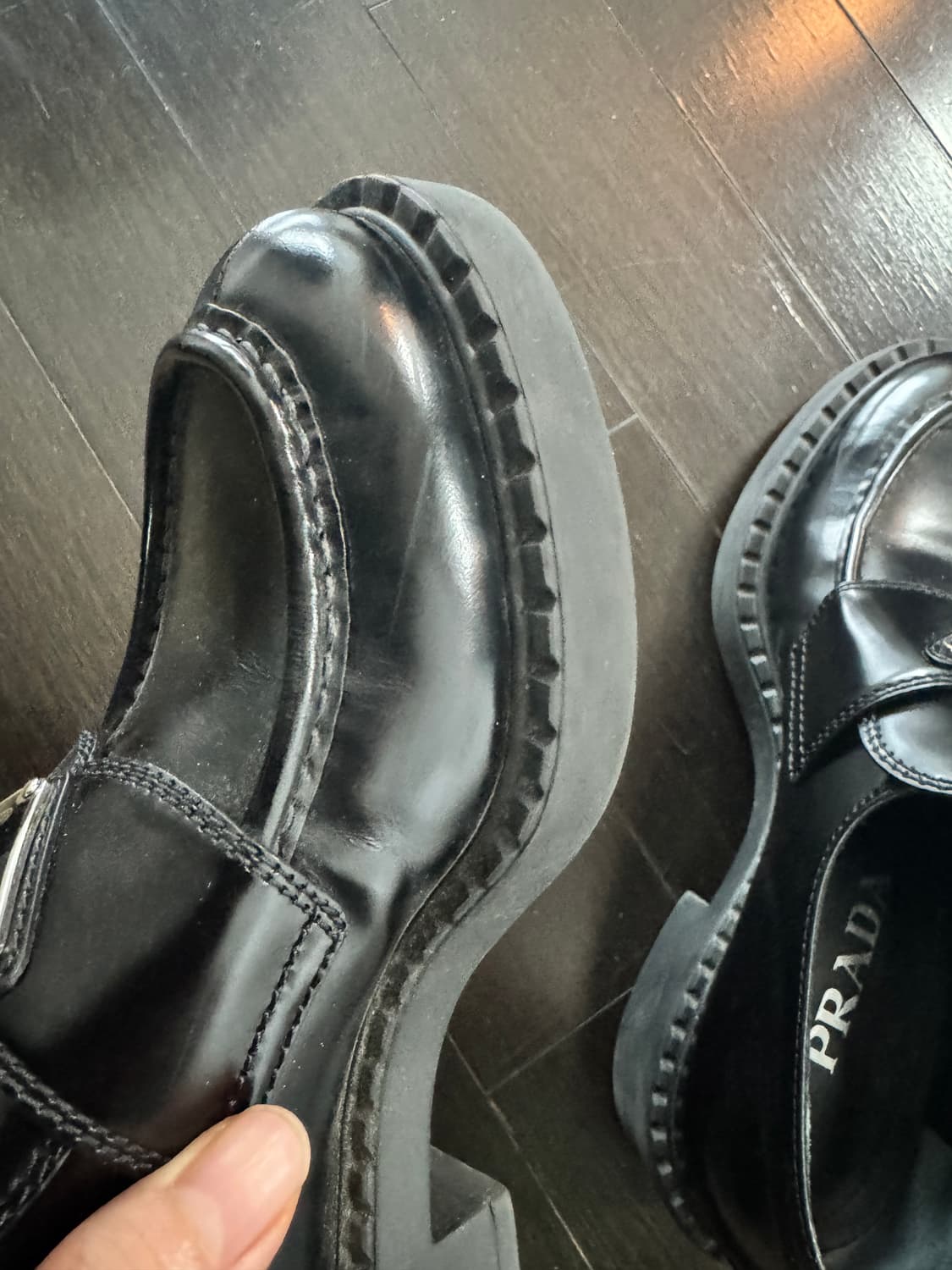 프라다 초콜릿 로퍼 35.5 상품이미지4