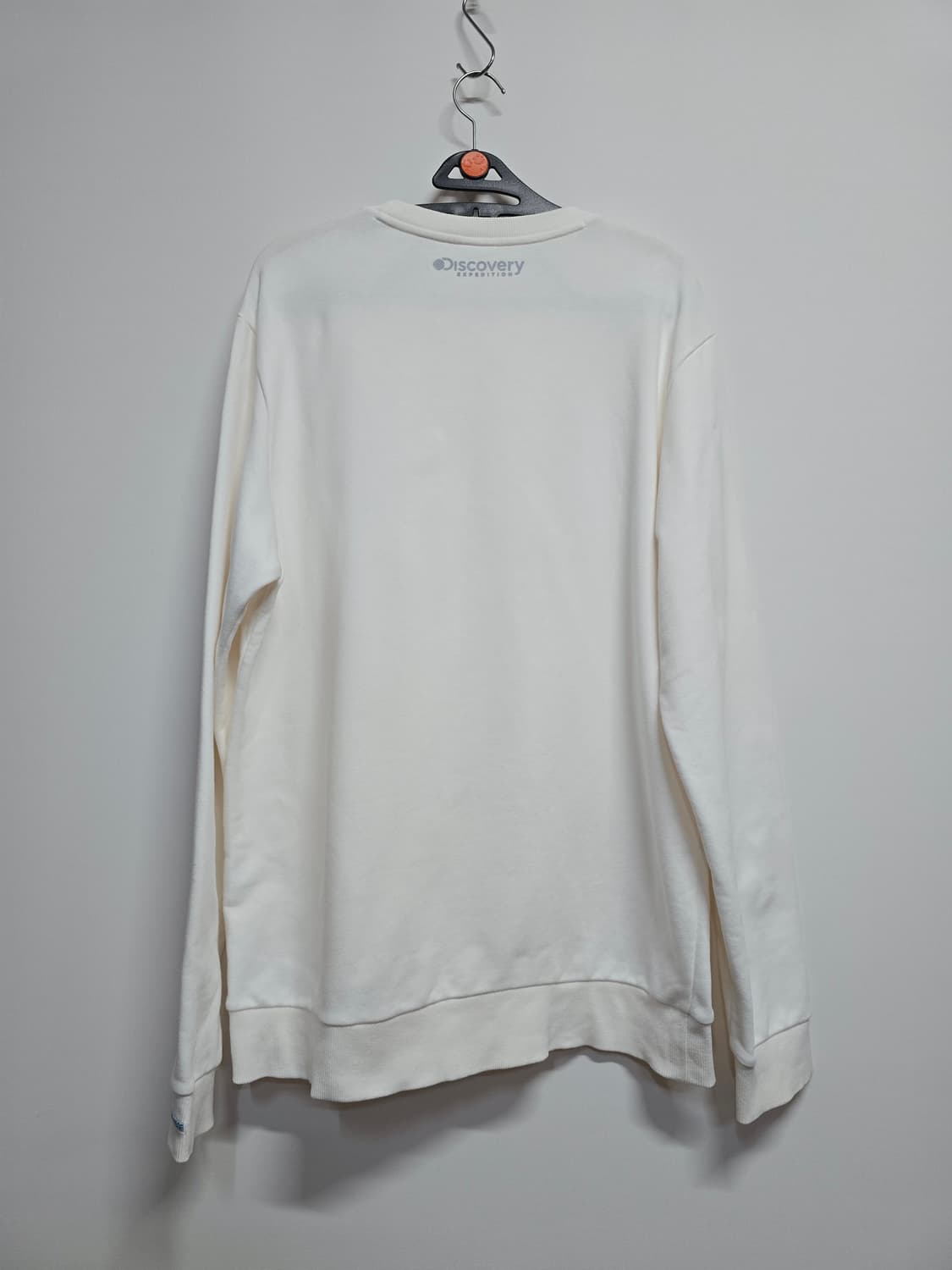 디스커버리 익스페디션 흰색 맨투맨 상품이미지4
