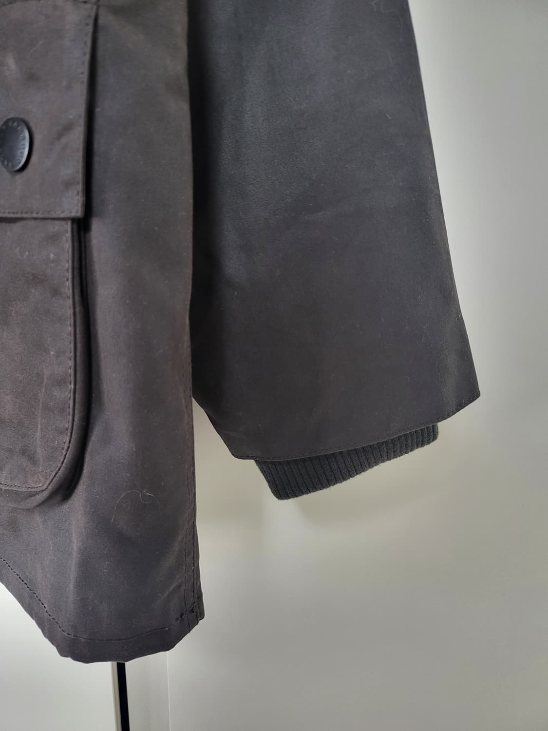 바버 클레식 비데일 왁스 자켓 올리브(40사이즈) 새상품 상품이미지4