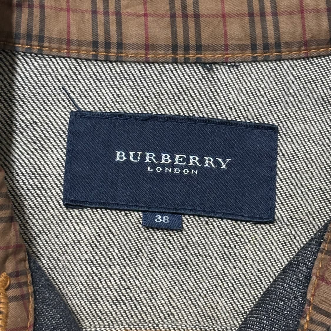 Burberry London JPN Black denim jacket  상품이미지8