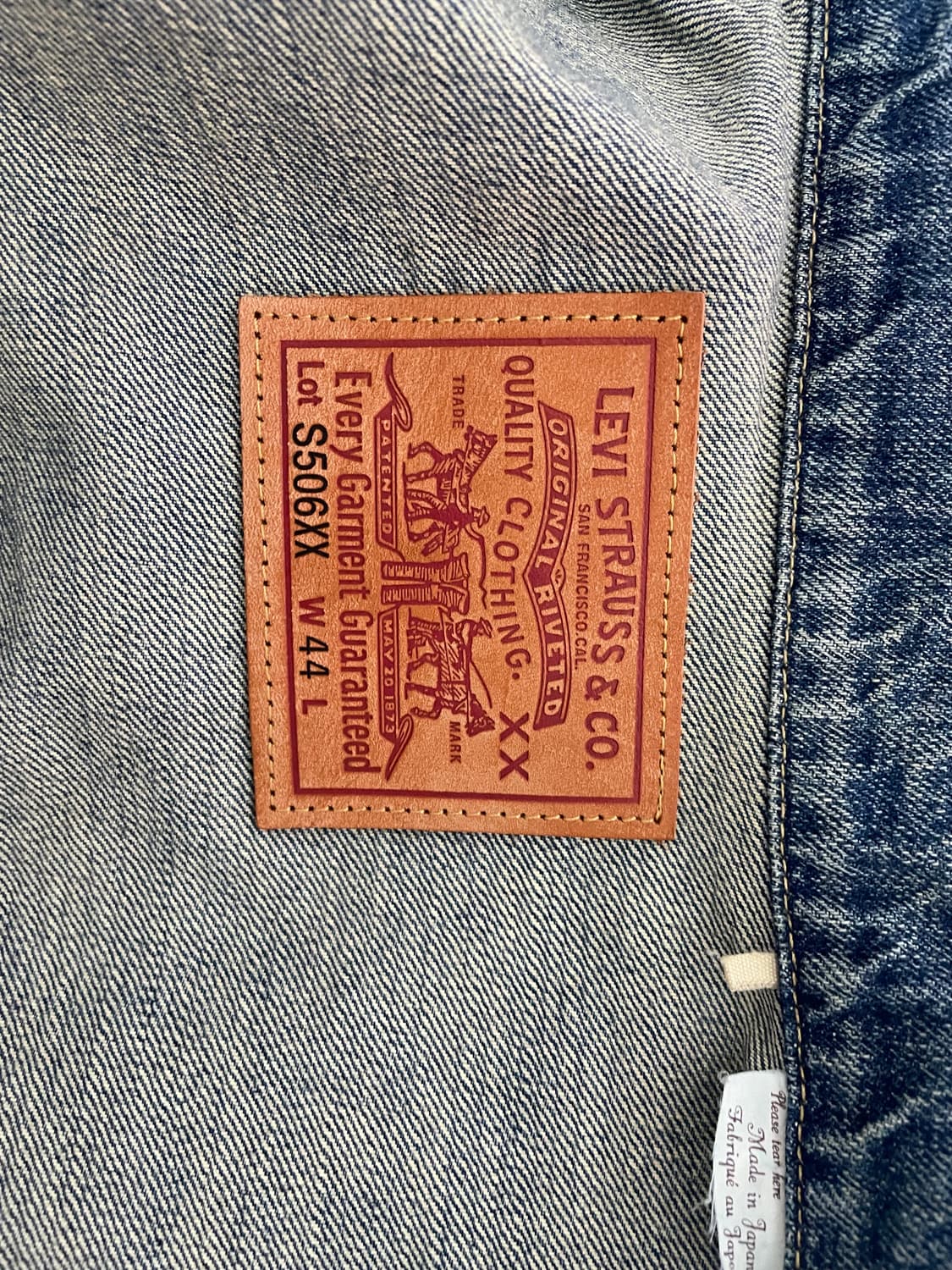 새상품) 리바이스 S506XX 데님 자켓 44사이즈 상품이미지4