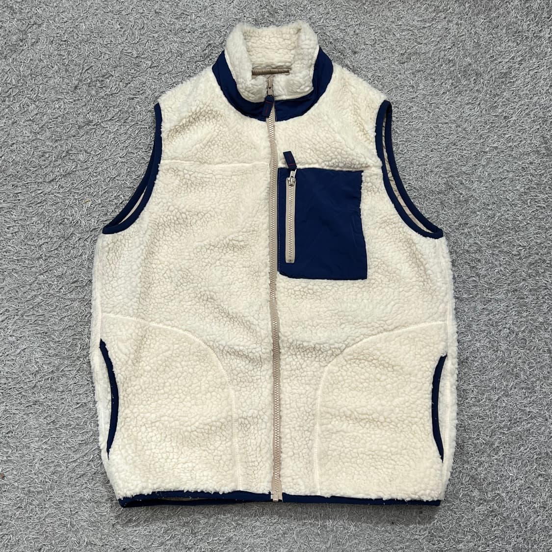 [95-100] 빔즈 후리스 조끼 상품이미지3