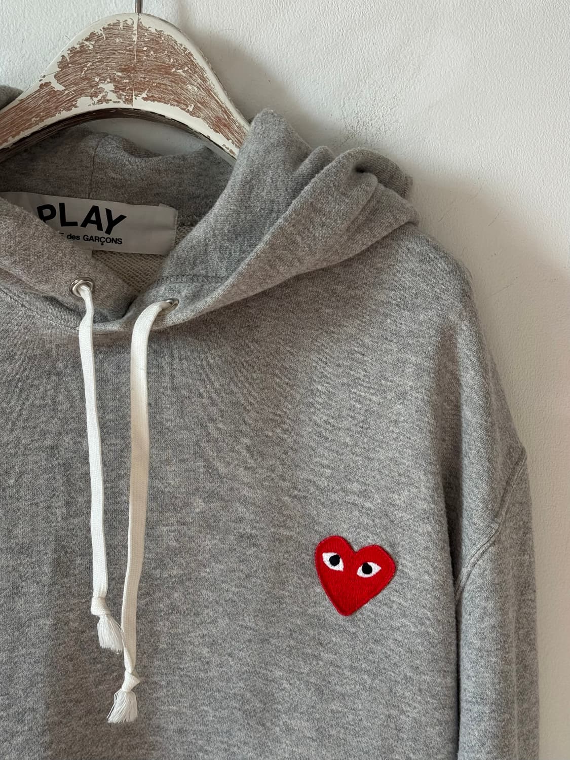 Comme des Garçons PLAY 꼼데가르송 플레이 레드하트 후드 상품이미지3