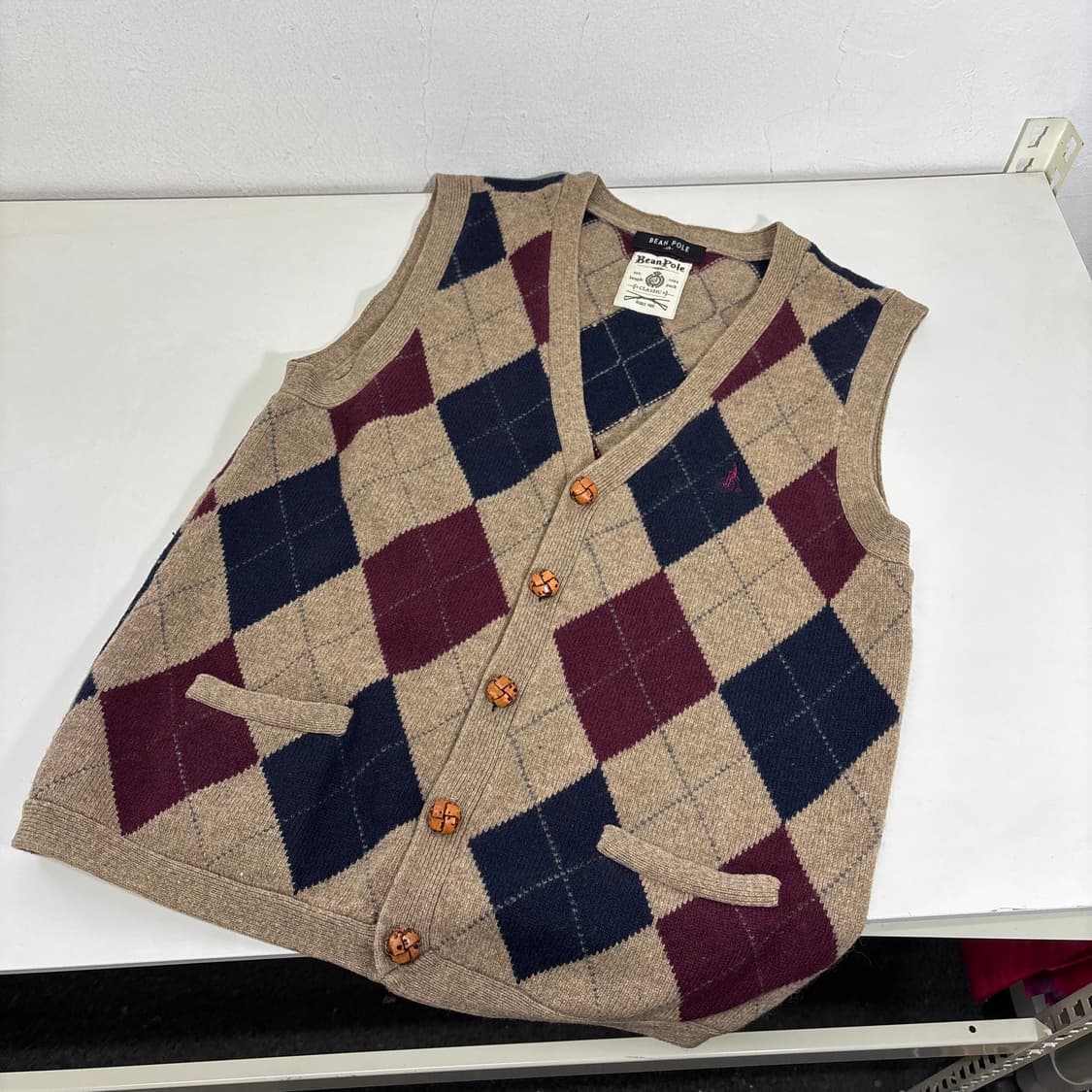 우먼L 빈폴 베이지 아가일 울100% 니트베스트 상품이미지1