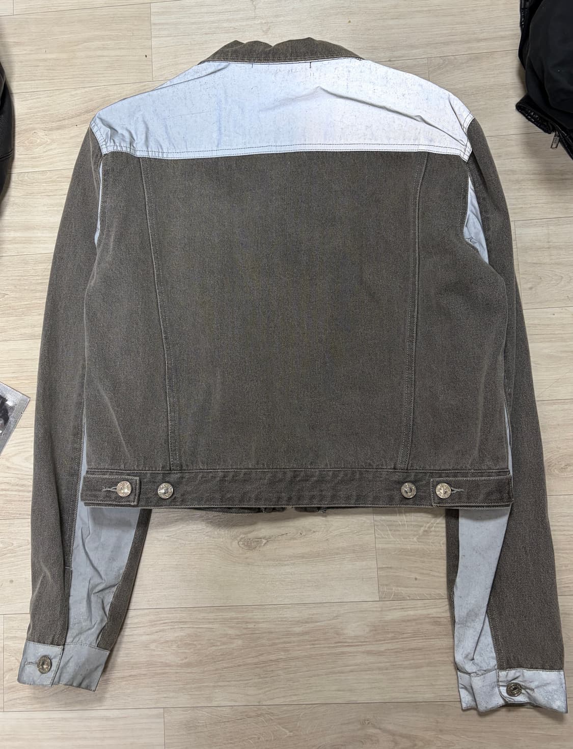 GEO 리플렉티브 크롭 데님자켓 상품이미지5