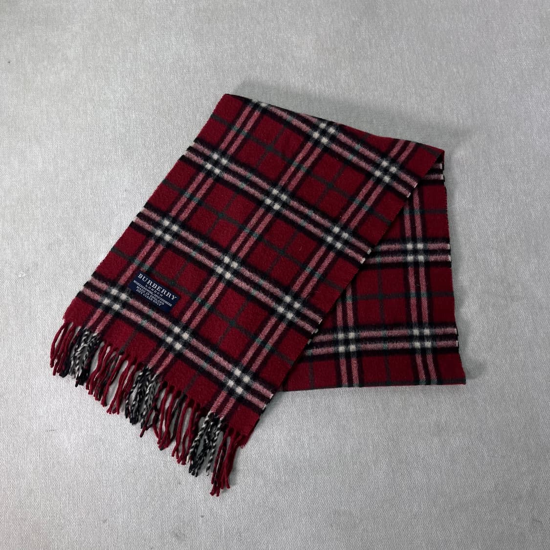 버버리 노바체크 캐시미어 버건디 머플러 상품이미지1