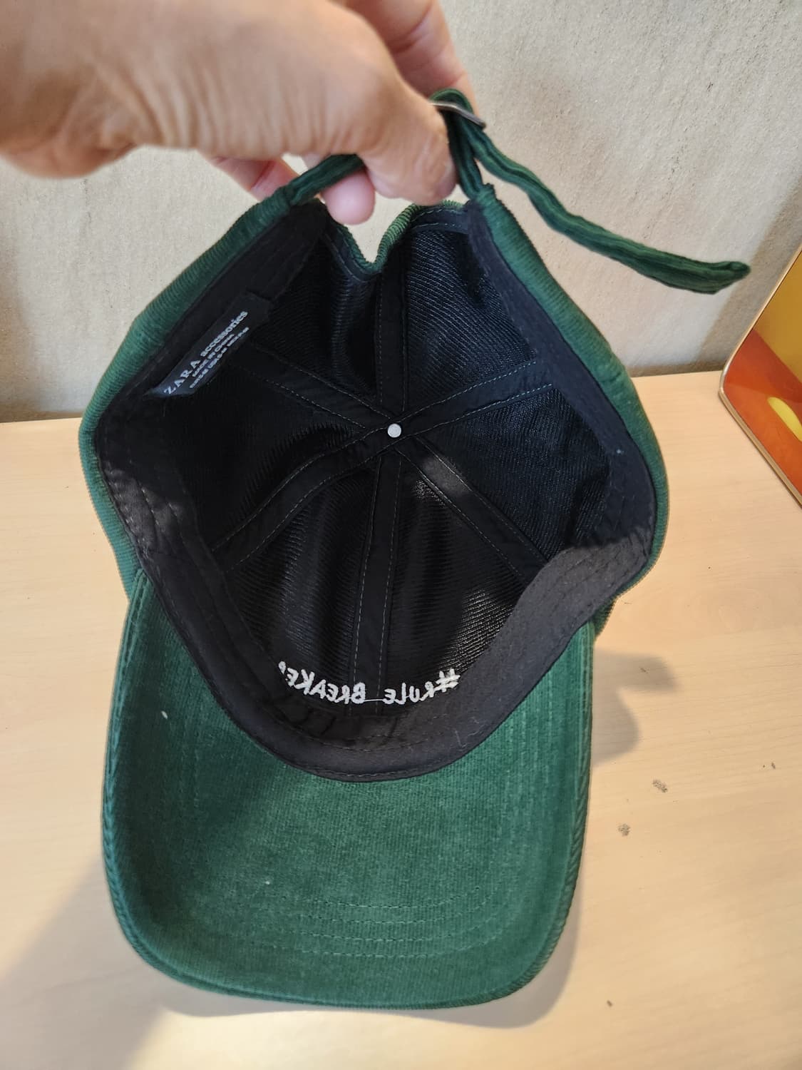 ZARA 그린 코듀로이 볼캡 🧢 #RULEBREAKER 감성

 상품이미지5