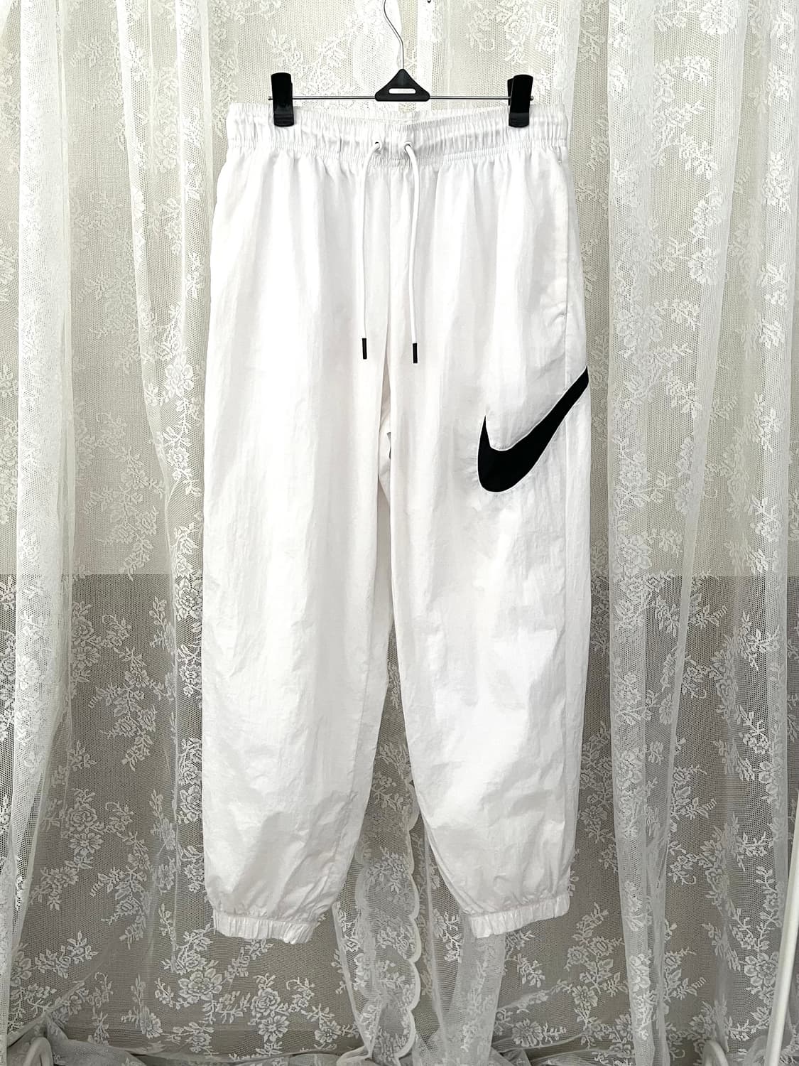 M)나이키 우먼스 빅스우시 화이트 조거팬츠 에센셜 미드라이즈 팬츠 상품이미지1