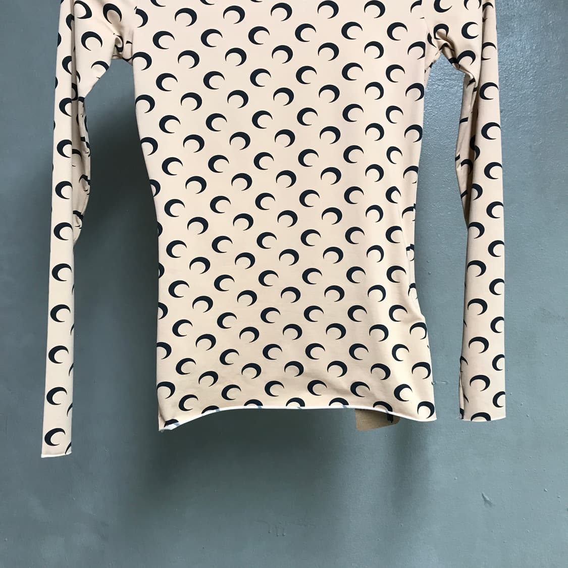 마린세르 문 로고 긴팔 티셔츠 S(W) 상품이미지3