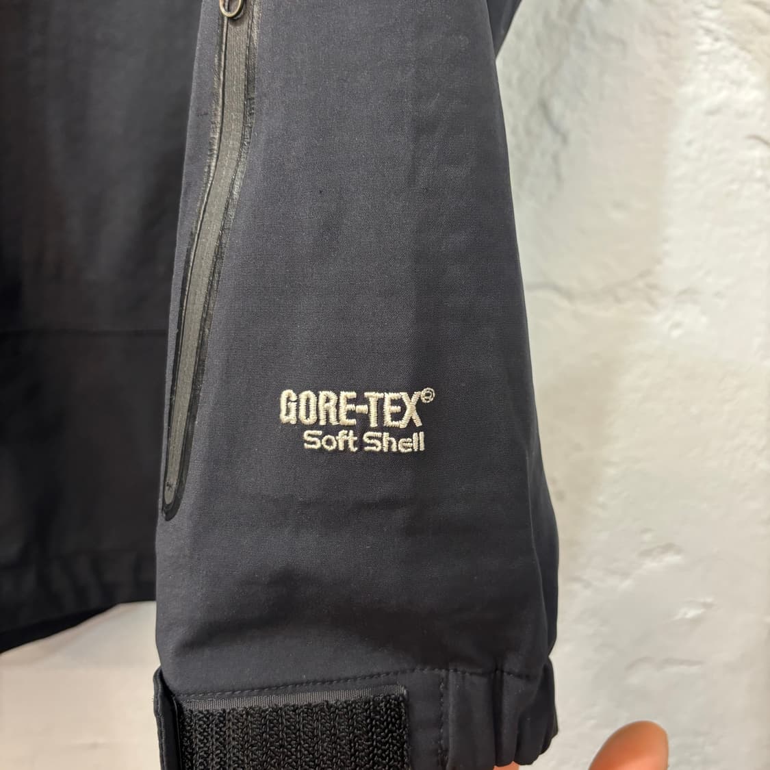 노스페이스 소프트쉘 GTX 블랙 바람막이 M 상품이미지6