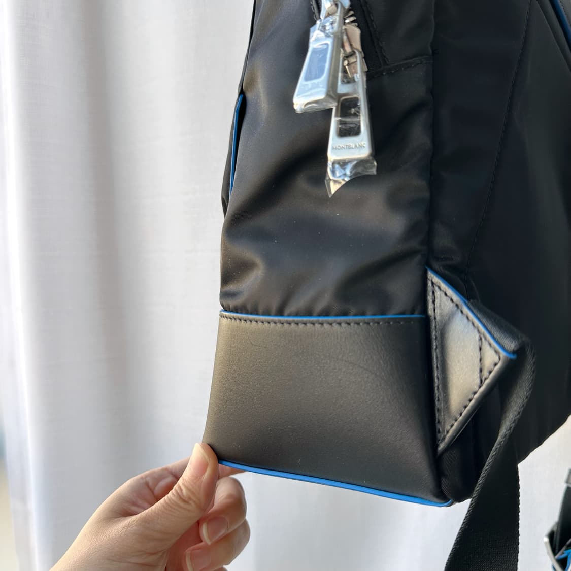 Montblanc 몽블랑 블루 스피릿 미디움 백팩 블랙 상품이미지8