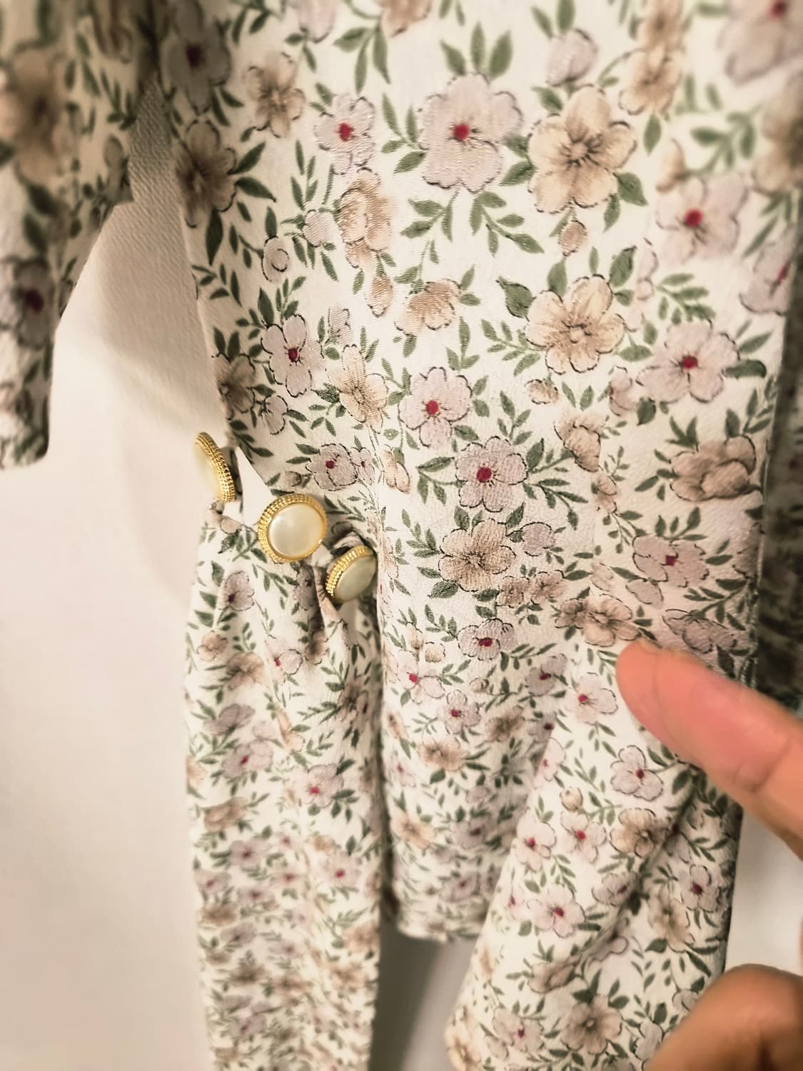 오브제(objet) 빈티지 플라워 레이스 칼라 블라우스 상품이미지5