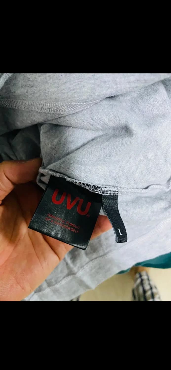 UVU 그레이 반팔 L사이즈 상품이미지3