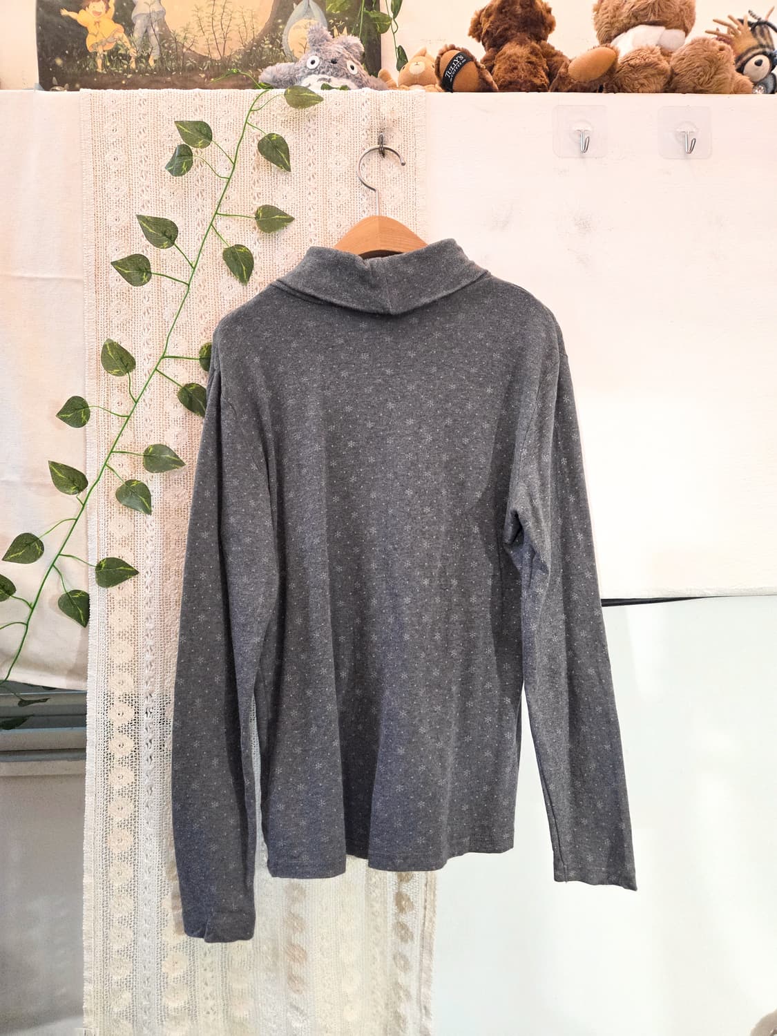 차콜 잔패턴 목폴라 슬리브 상품이미지4