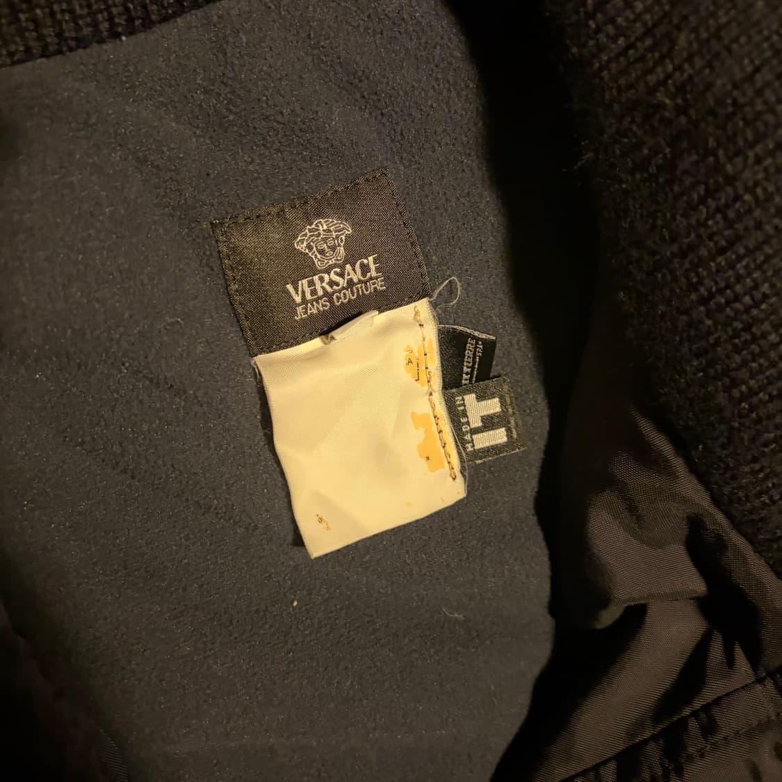 VERSACE JEANS 네이비 나일론 투웨이 패디드 자켓 상품이미지8